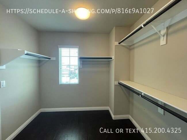 Building Photo - 30080 Pine Needle Rd
