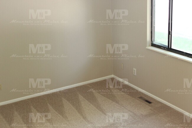 Building Photo - 2611 Cherly St