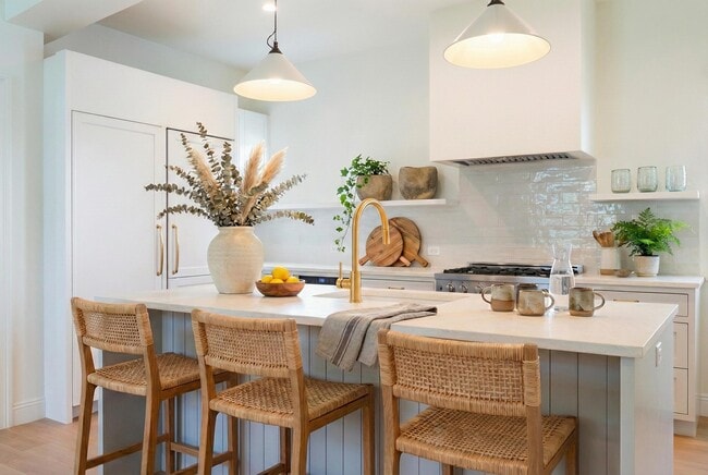 Building Photo - 184 Sunset Ave