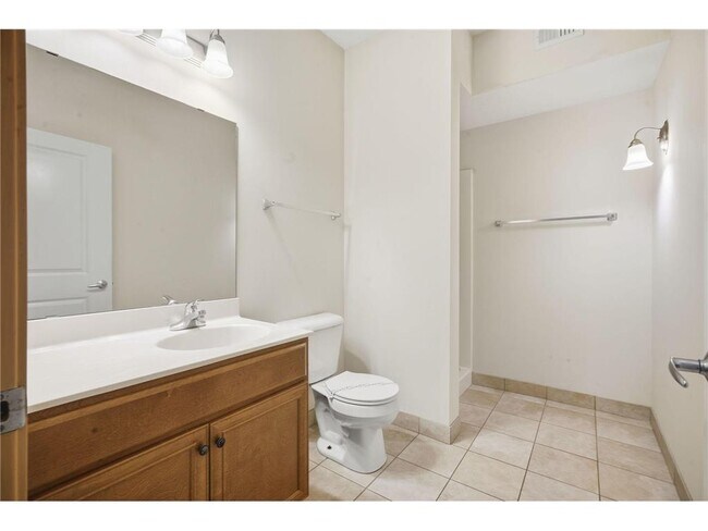 Building Photo - 1505 5th St N