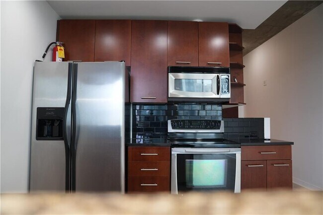 Building Photo - 3324 Peachtree Rd