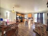 Building Photo - 204 Michael Grove Ave