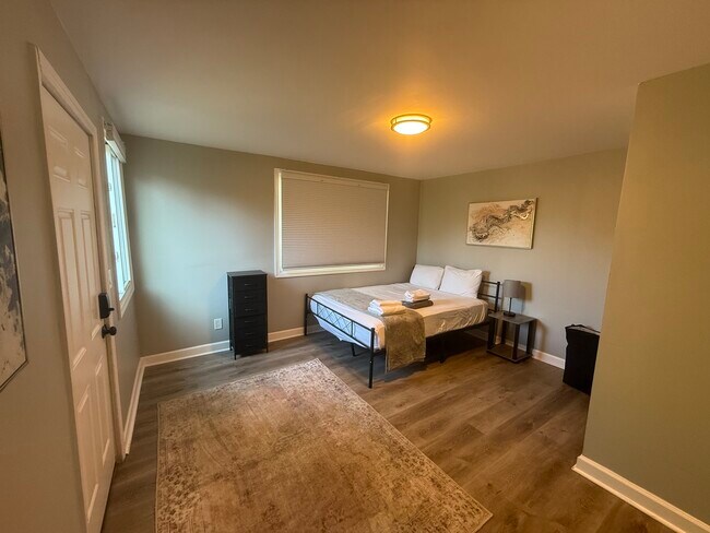 Building Photo - 362 Marion Ct