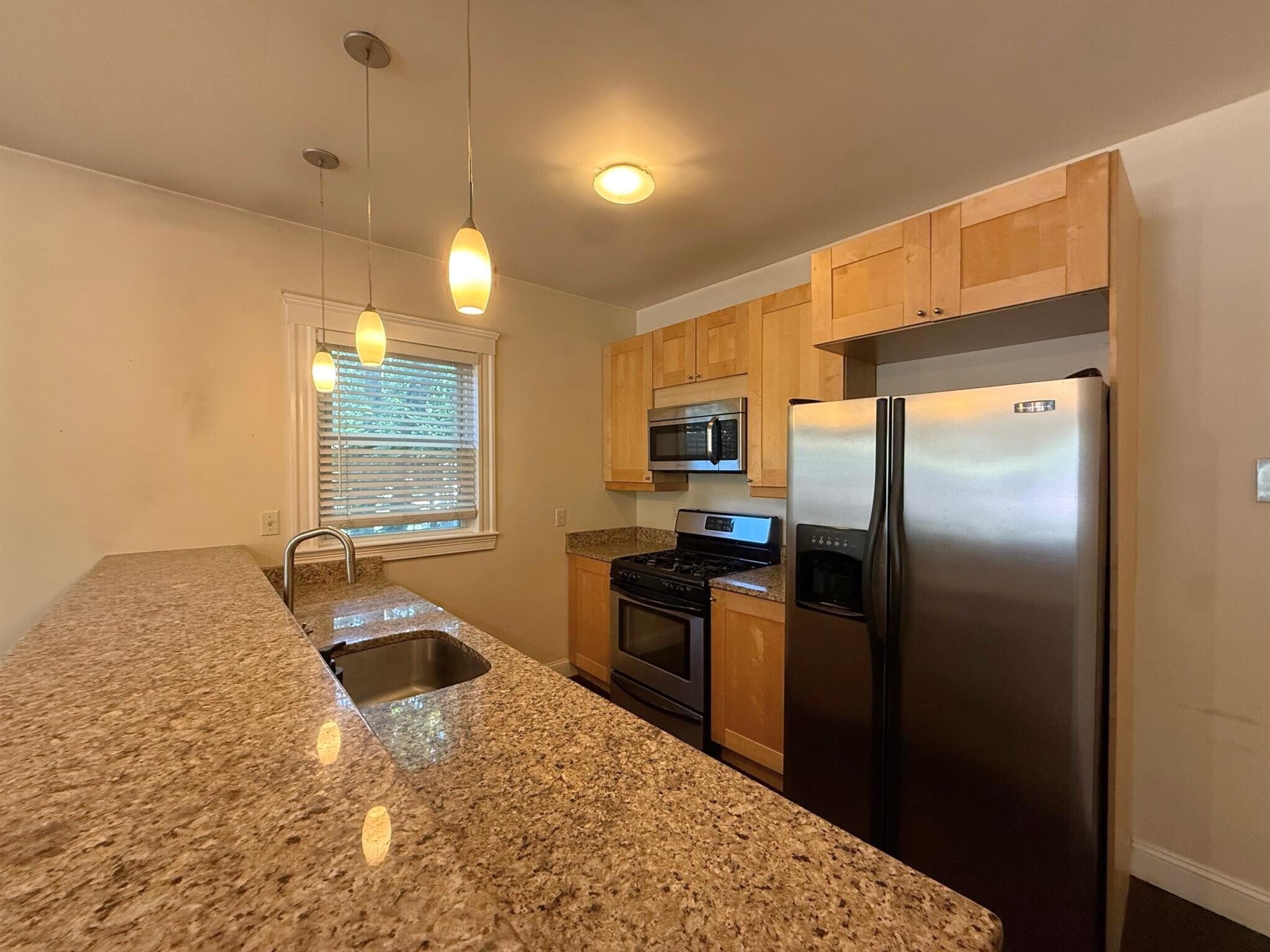 Building Photo - 6 Giles Park