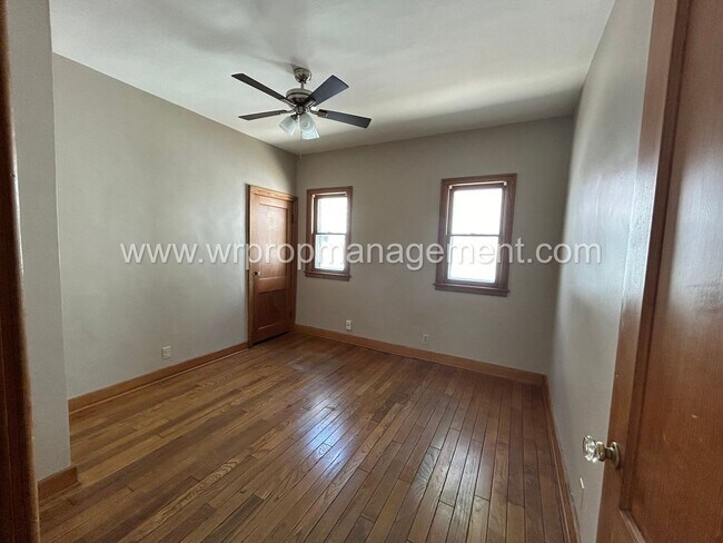 Building Photo - 4124 Vermaas Ave