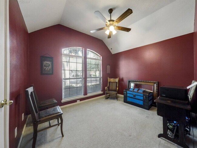 Building Photo - 5718 Indigo Trails Dr