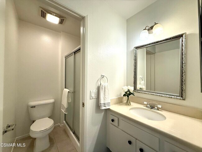 Building Photo - 1656 Orinda Ct