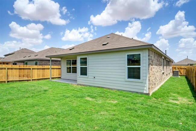 Building Photo - 108 Montego St
