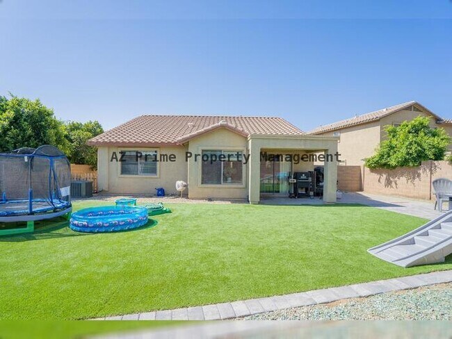 Building Photo - 15160 W Smokey Dr