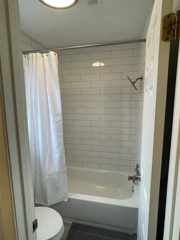 Building Photo - 12200 Thompkins Dr