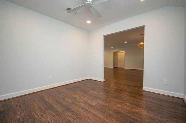 Building Photo - 6810 Northampton Way