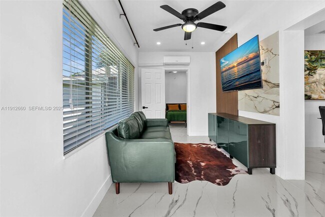 Building Photo - 797 NW 35th St