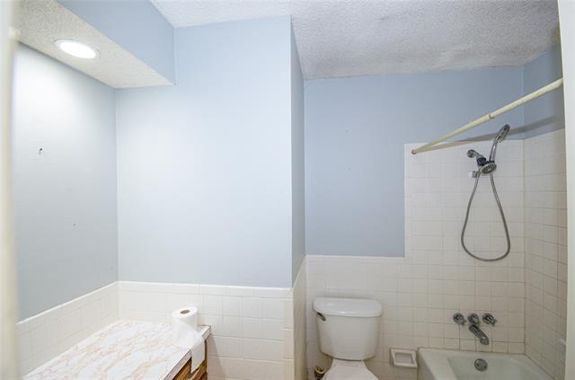 Building Photo - 1018 Patricia Dr