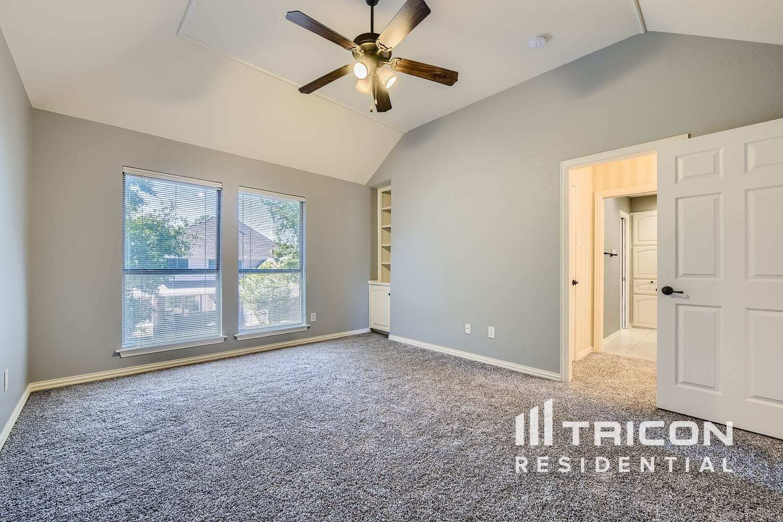 Building Photo - 4110 Coachman Ln