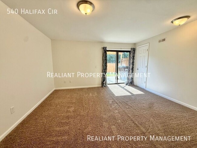 Building Photo - 540 Halifax Cir