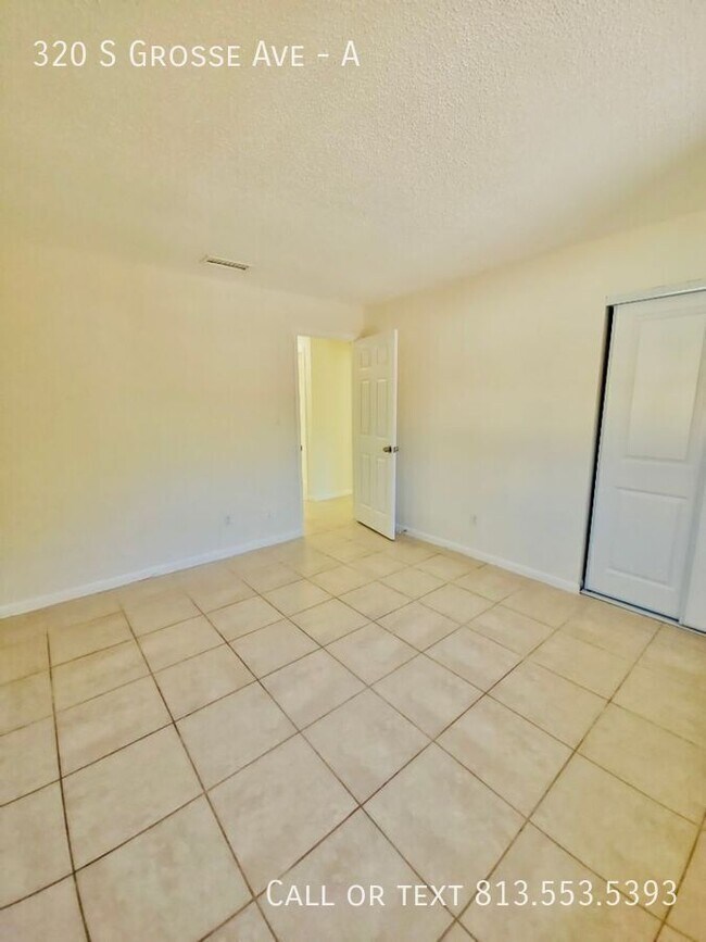 Building Photo - 320 S Grosse Ave