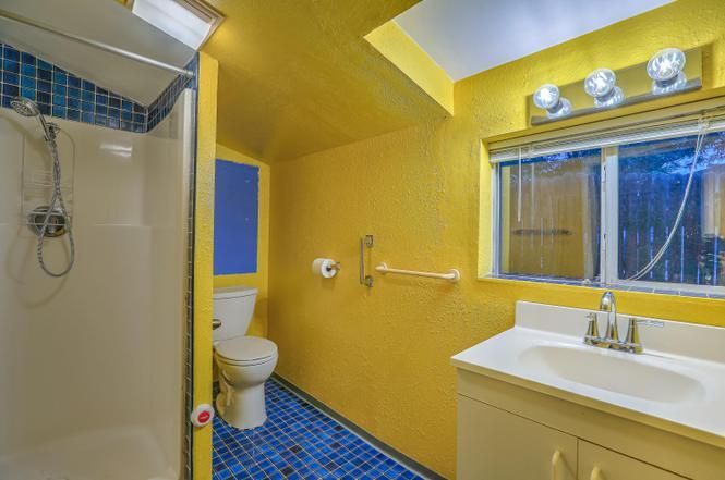 Building Photo - 2708 Campbell Rd NW