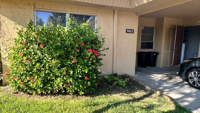 Primary Photo - Waterfront, 2 bed 2 bath with boat dock an...