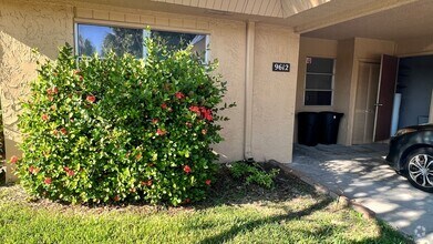 Building Photo - Waterfront, 2 bed 2 bath with boat dock an...