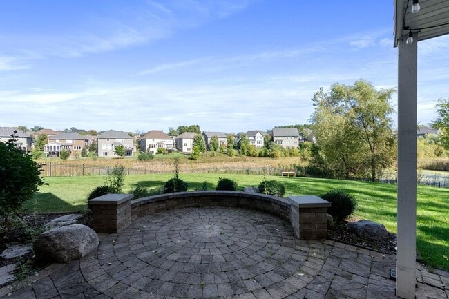 Building Photo - 5510 Upland Ln N