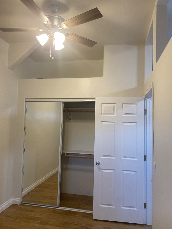 Building Photo - 9359 Willowgrove Ave