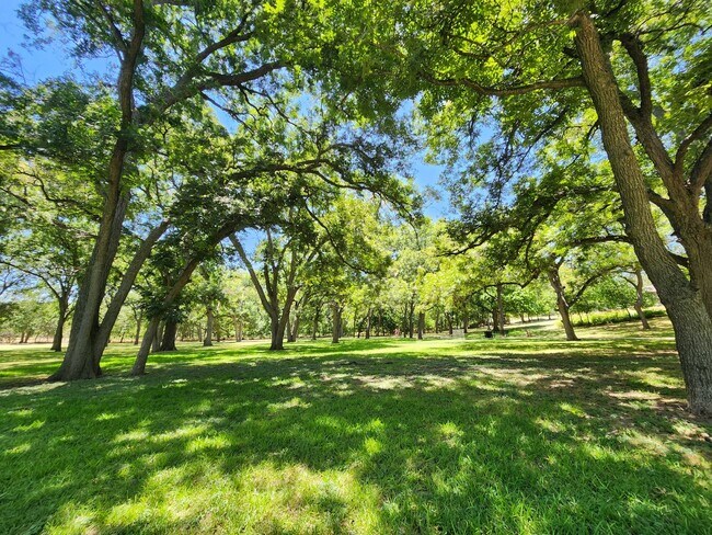 Building Photo - Walk to Torrey Park, and Live Minutes from Historic Gruene! 2/1/1 Duplex on a Corner Lot with Ref...