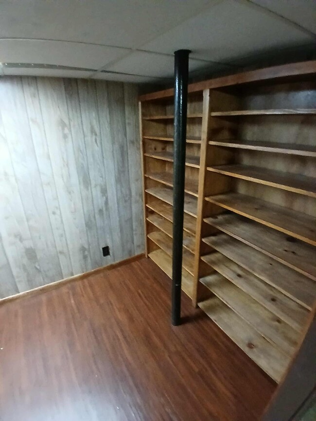 Building Photo - 1159 S Main St