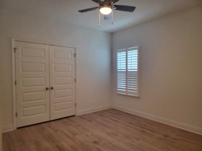 Building Photo - 59 Piper Cv