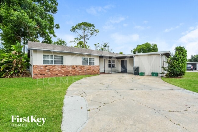 Building Photo - 1407 Chilean Ln