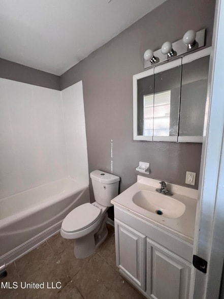 Building Photo - 11520 Klein Rd