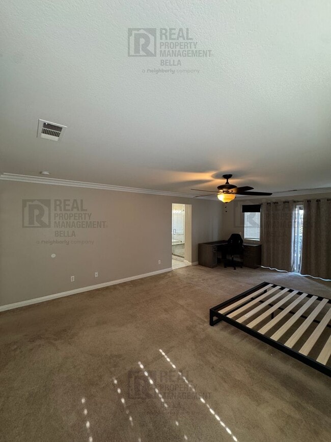 Building Photo - Gorgeous Murrieta Home with Main Floor Bedroom and Bathroom