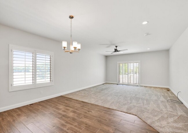 Building Photo - 11167 Del Andrae Ln