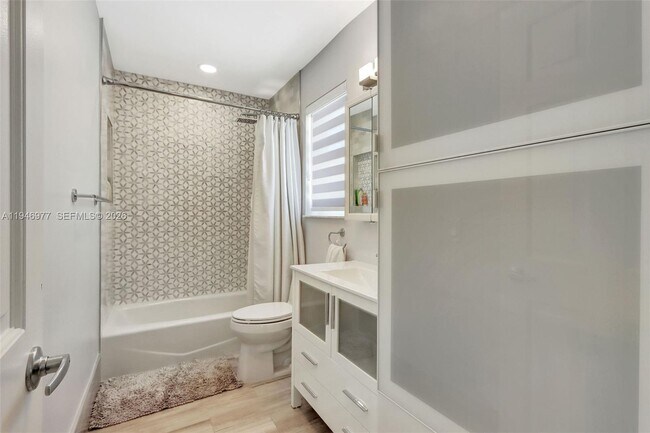 Building Photo - 15481 SW 47th Terrace