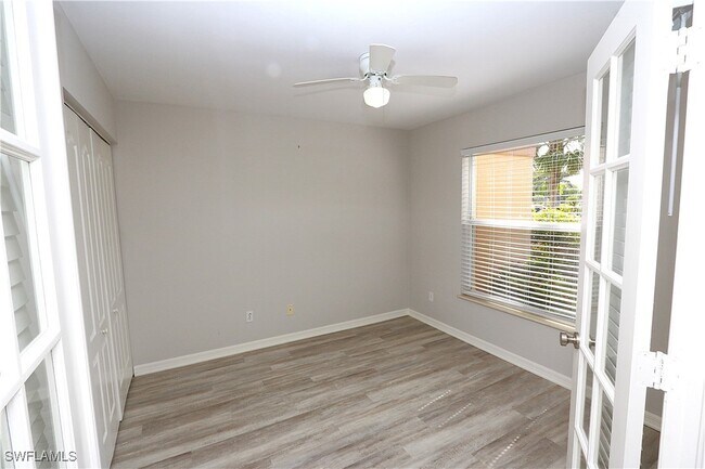 Building Photo - 1155 Mainsail Dr
