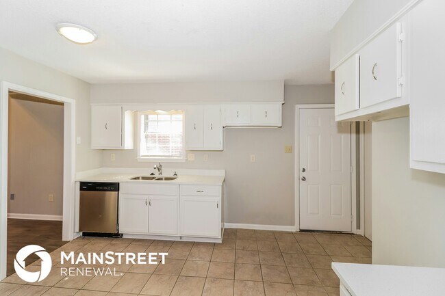 Building Photo - 2101 Rose Garden Cove