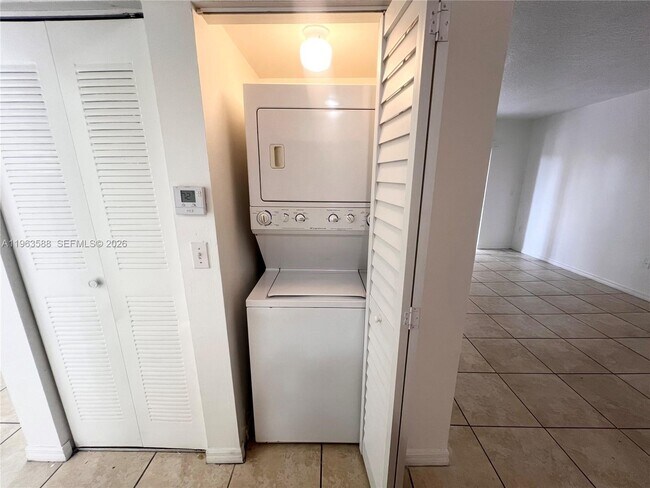 Building Photo - 17602 NW 25th Ave