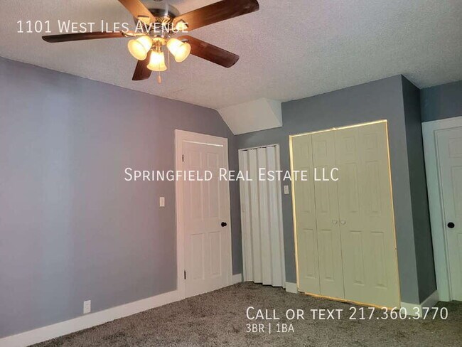 Building Photo - 1101 W Iles Ave