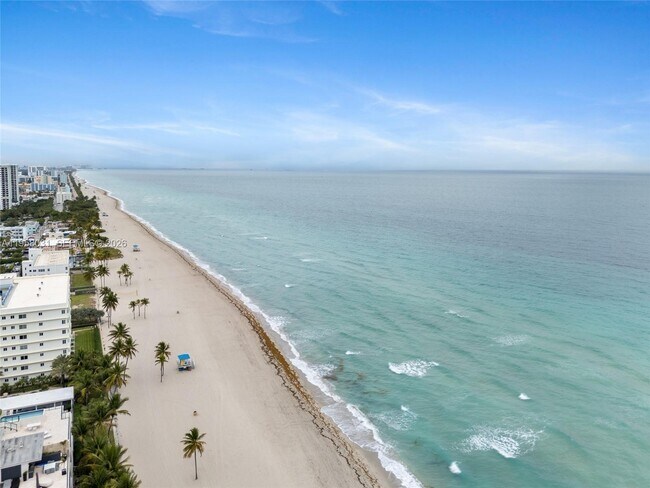 Building Photo - 2301 S Ocean Dr