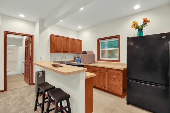 Building Photo - 5260 Leydorf Ln