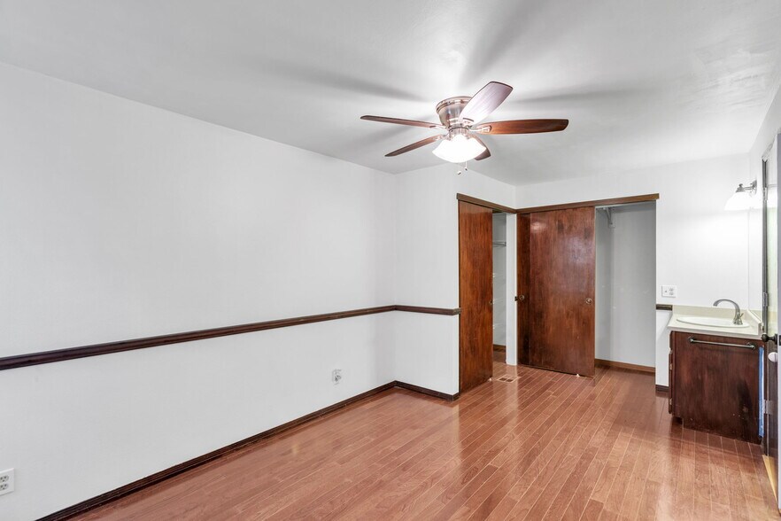 Building Photo - 11197 Alcott St
