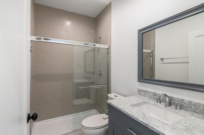 Building Photo - 3bed2bath Apartment Located Near USC