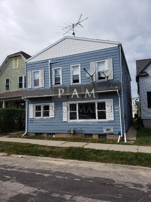 Building Photo - 3658 E Munkwitz Ave
