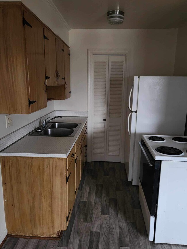 Building Photo - 2730 Forest Hill Ave NW