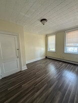 Building Photo - 575 W Side Ave