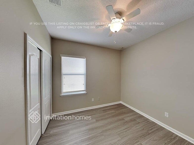 Building Photo - 4841 Creek Bluff Ln