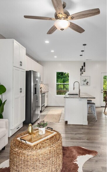 Building Photo - 107 Owens Creek Rd