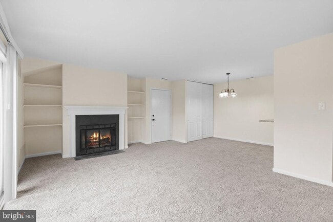 Building Photo - 408 Stockton Ct