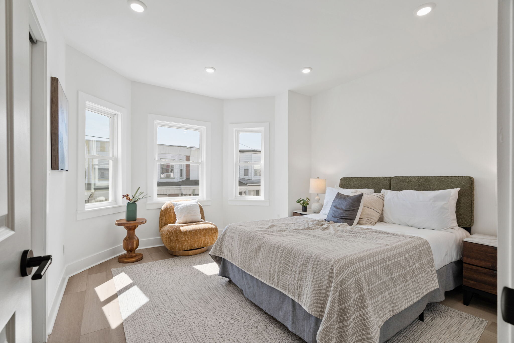 Building Photo - 5525 Osage Ave