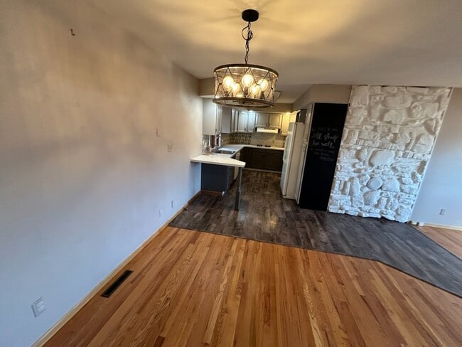 Building Photo - 52153 Clover Trail