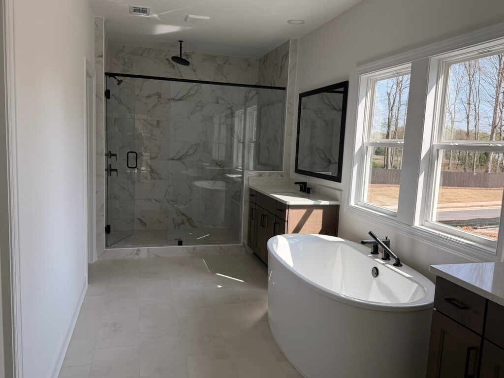 Master Bath - 3465 Austin Michael Ln